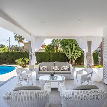 Pedro, Llenaire 포엔샤 항구