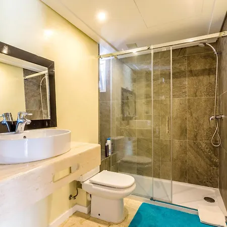 Pedro, Llenaire بيت للعطل *