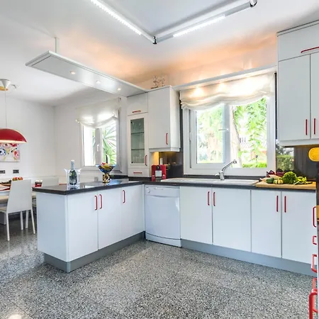 Pedro, Llenaire Hébergement de vacances *