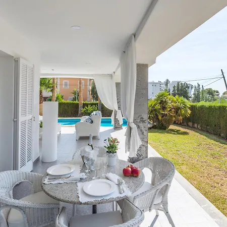 بيت للعطل Pedro, Llenaire بورت دي بوينسا