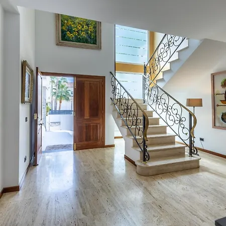 Pedro, Llenaire Hébergement de vacances