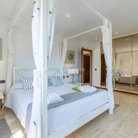 Pedro, Llenaire بورت دي بوينسا