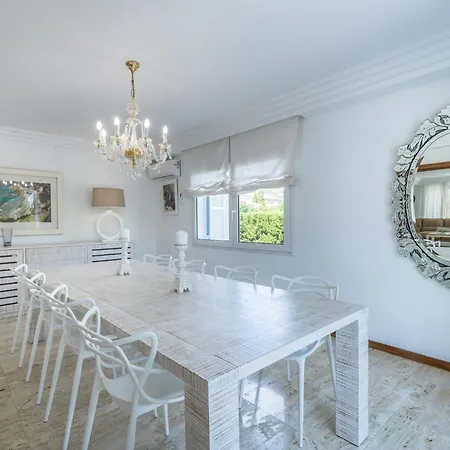 Pedro, Llenaire Hébergement de vacances *