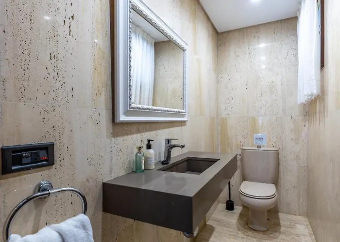 Pedro, Llenaire Tatil Evi *