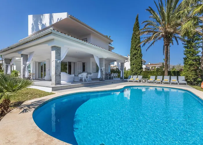 Pedro, Llenaire Tatil Evi