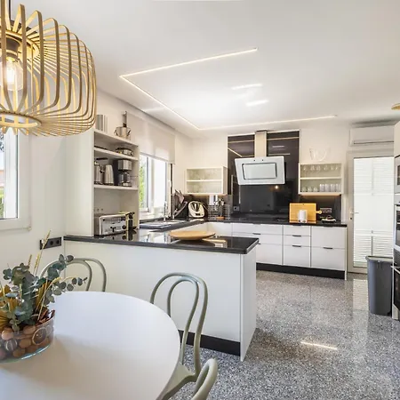 度假居 Pedro, Llenaire